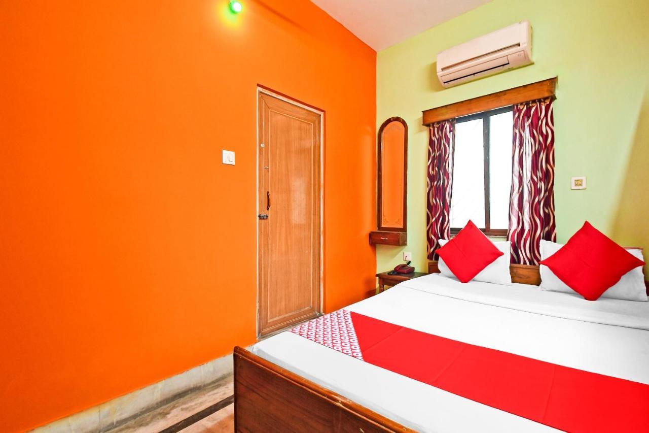 Oyo 85829 Max International Hotel Kolkata Exterior photo